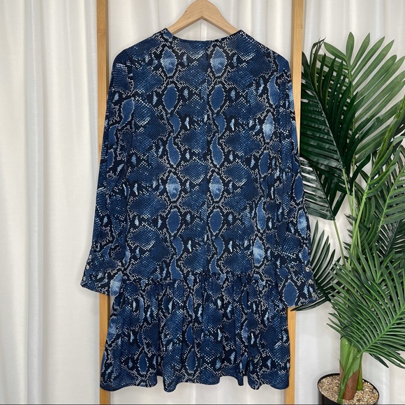 SOLD Zara Blue Snake Print V Neck Button Front Dress S - Picture 3 of 11